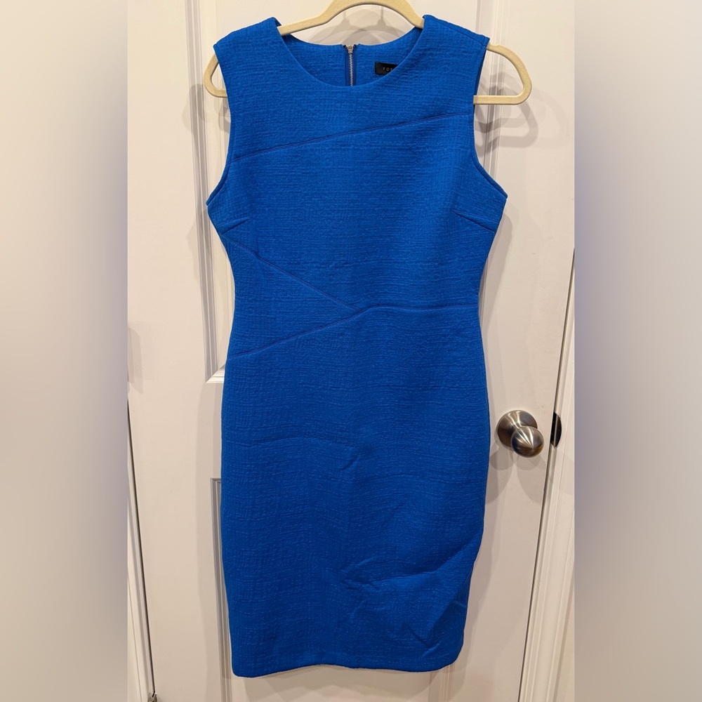 Elegant Blue Sleeveless Dress